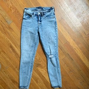 Lucky brand Mid Rise AVA Jeans size 0/25